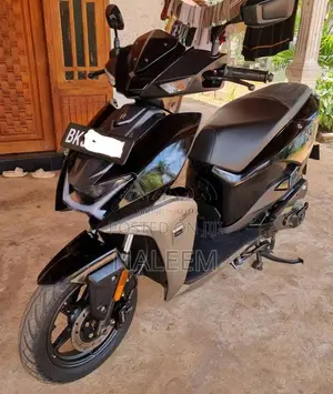 Hero Xoom 2025 Motorbike (Used)