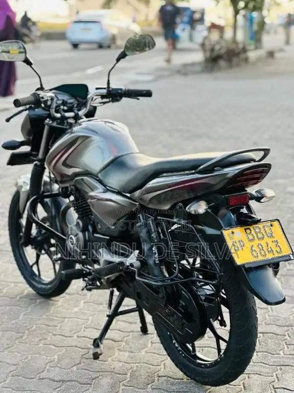 Bajaj Discover 2014 Motorbike (Used)