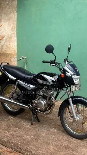Bajaj CT-100 2006 Motorbike (Used)