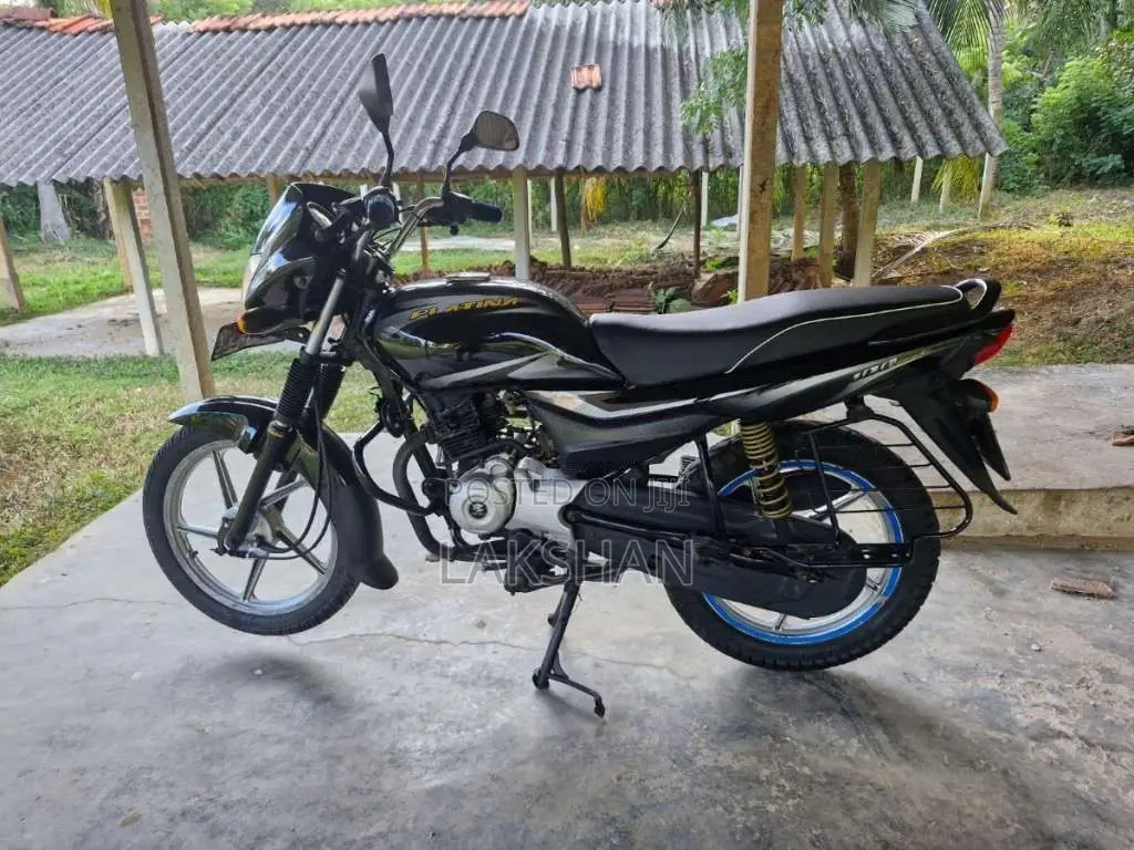 Bajaj Platina 2017 Motorbike (Used)