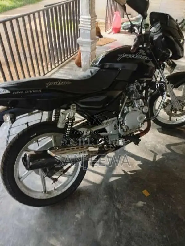 Bajaj Pulsar 2008 Motorbike (Used)