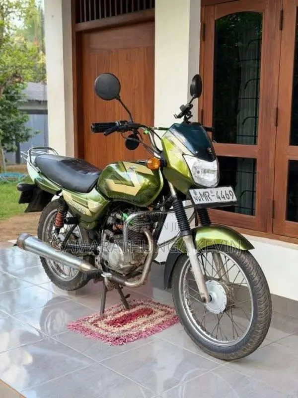 Bajaj CT-100 2006 Motorbike (Used)