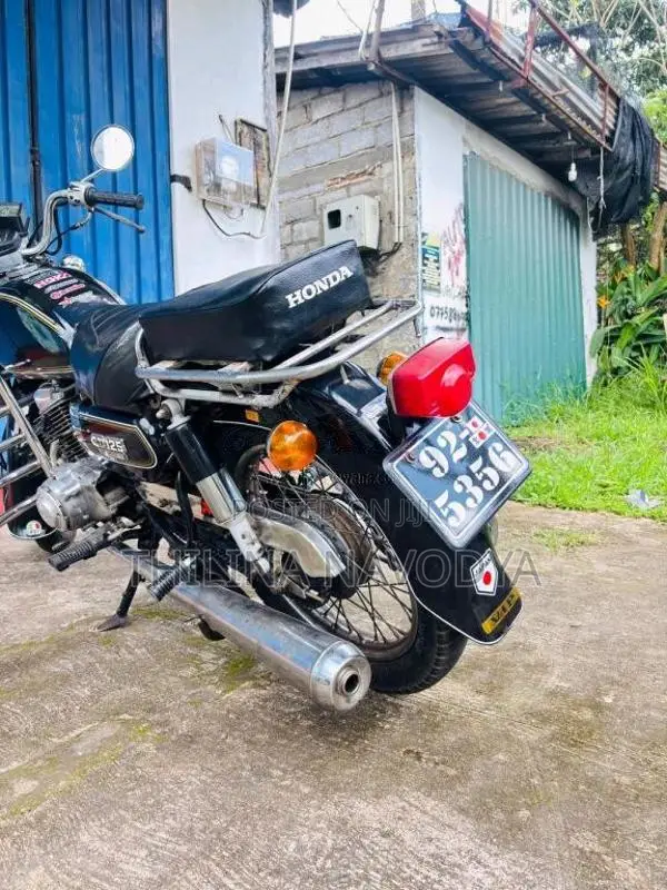 Honda Cd125 Twin 2006 Motorbike (Used)
