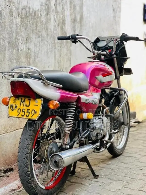 Bajaj CT-100 2006 Motorbike (Used)