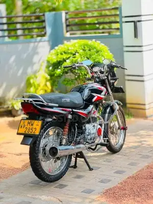 Bajaj CT-100 2006 Motorbike (Used)
