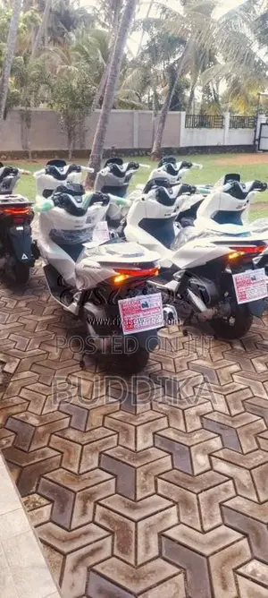 Honda Pcx 2025 Motorbike Brand New