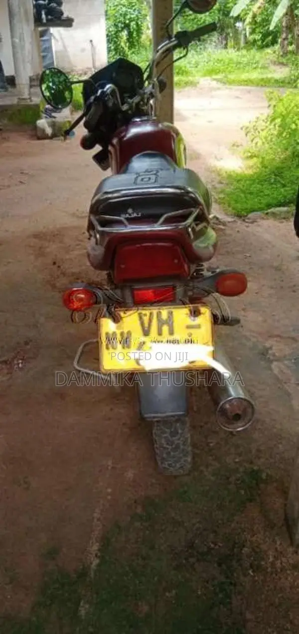 Bajaj CT-100 2010 Motorbike (Used)