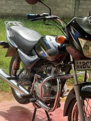 Bajaj CT-100 2014 Motorbike (Used)