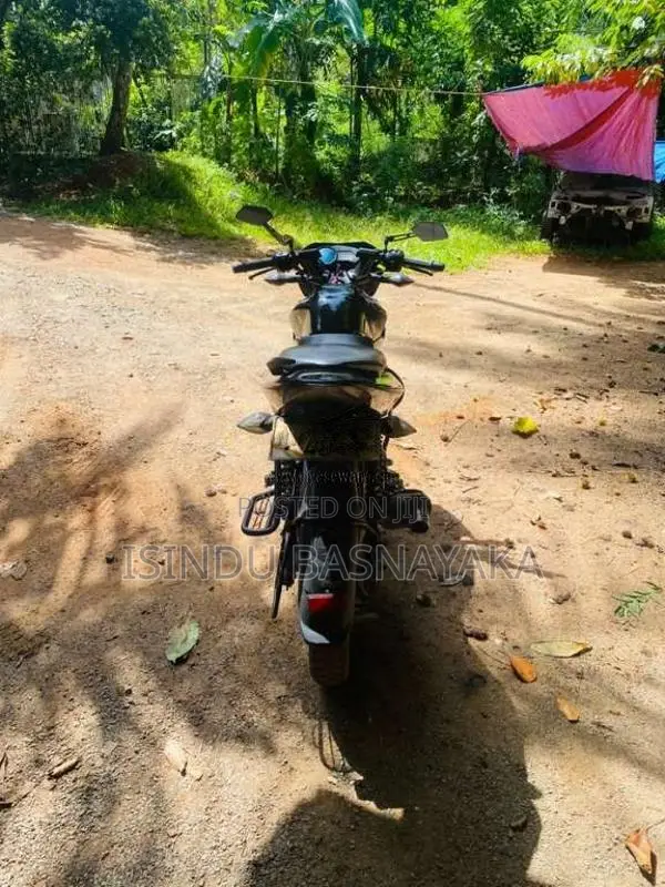 Bajaj Pulsar 2011 Motorbike (Used)
