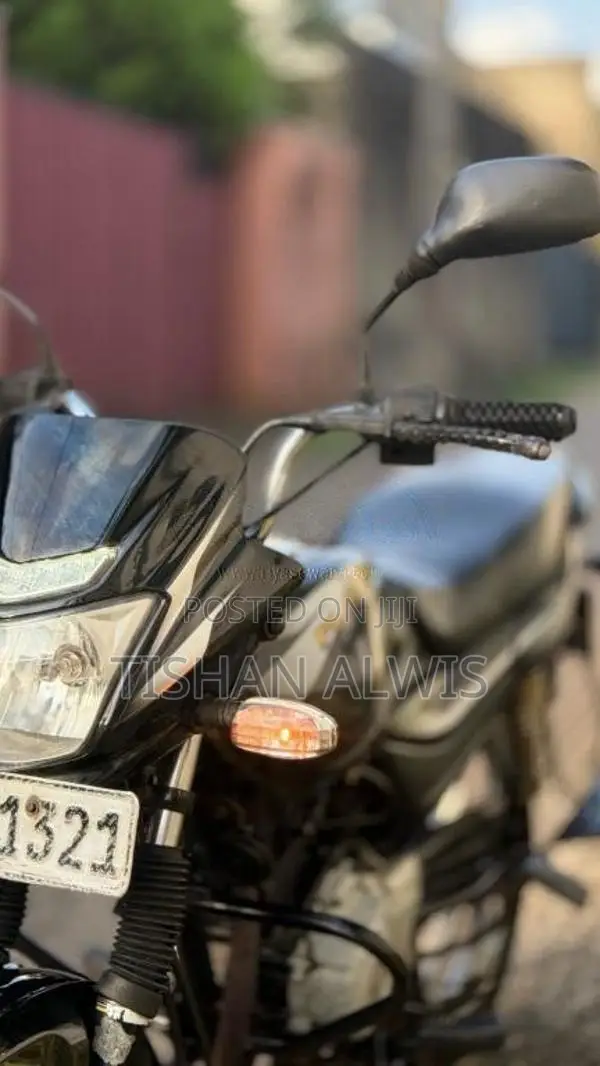 Bajaj Platina ES 2018 Motorbike (Used)