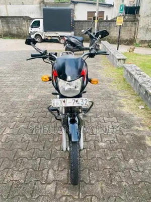 Bajaj CT-100 2012 Motorbike (Used)
