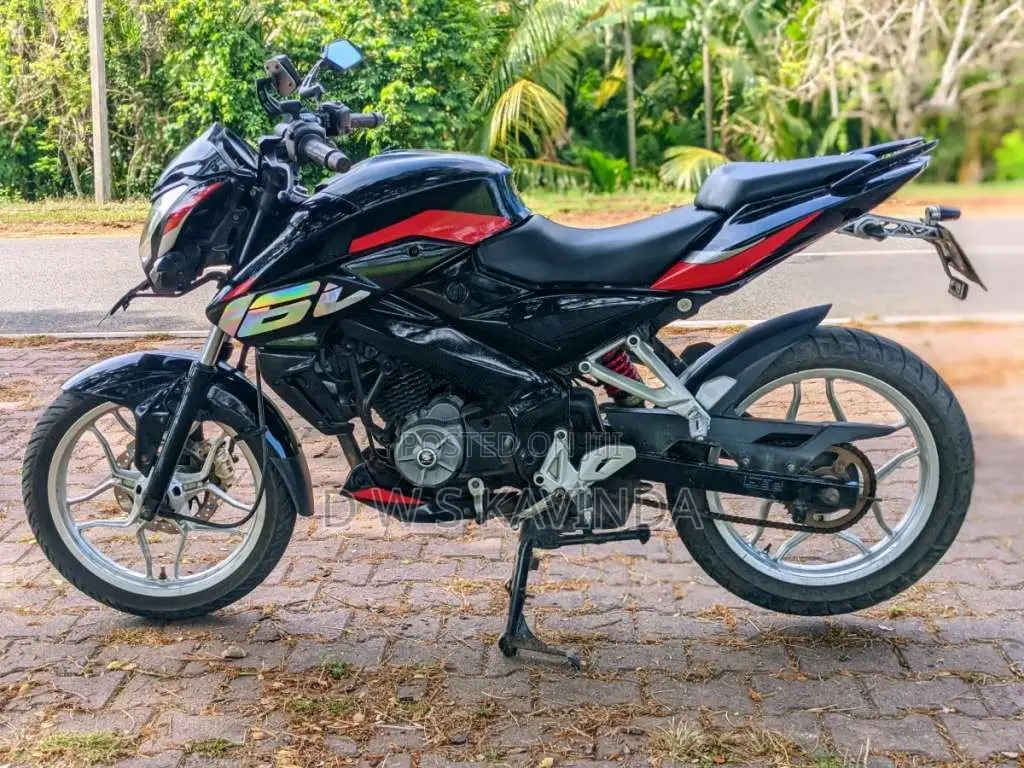 Bajaj Pulsar NS160 2017 Motorbike (Used)