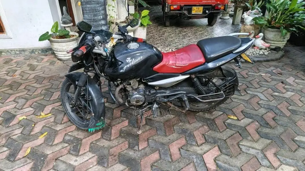 Bajaj Pulsar 135 2010 Motorbike (Used)