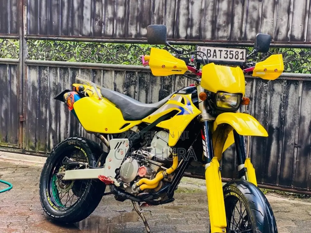 Kawasaki D Tracker 2010 Motorbike (Used)