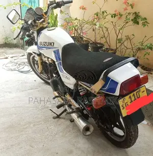 Suzuki GSX 250 1983 Motorbike (Used)