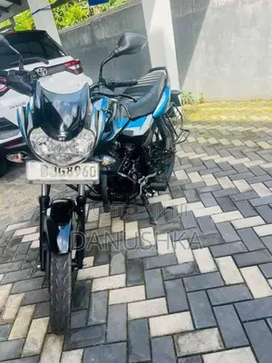 Bajaj Discover 125 2024 Motorbike (Used)