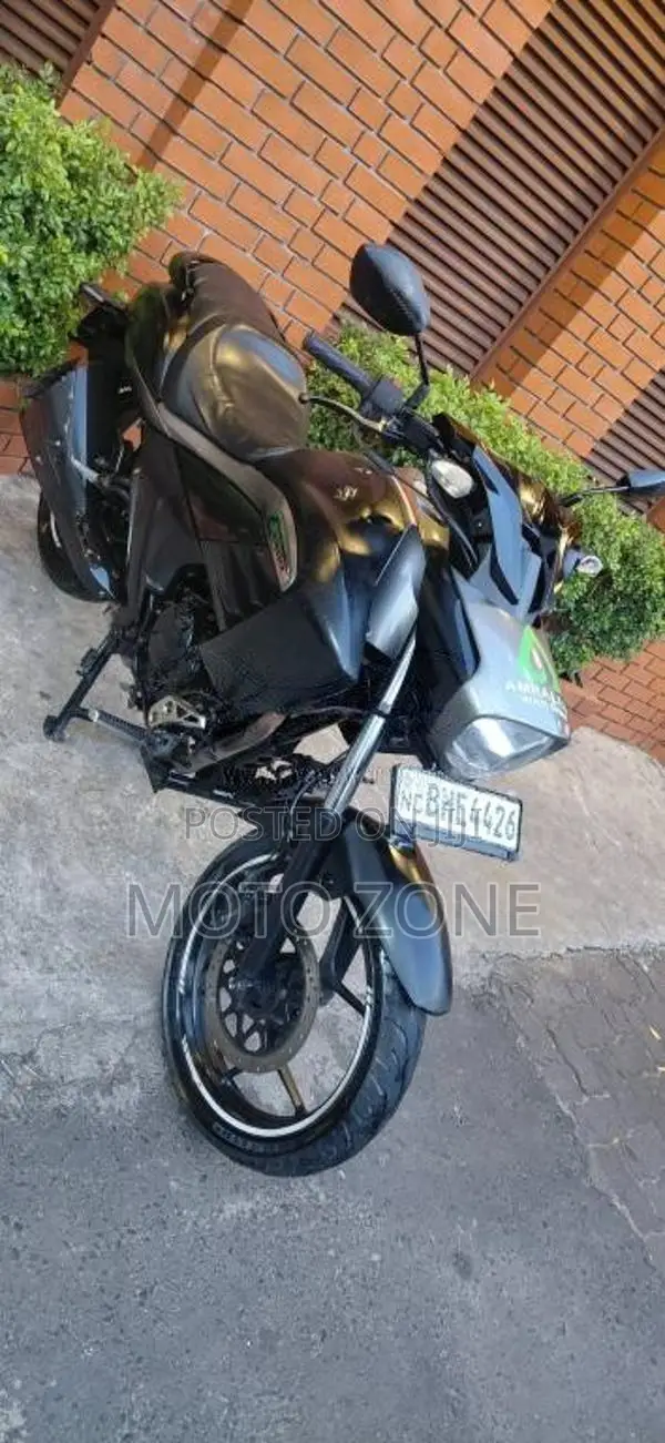 Suzuki INTRUDER 2018 Motorbike (Used)