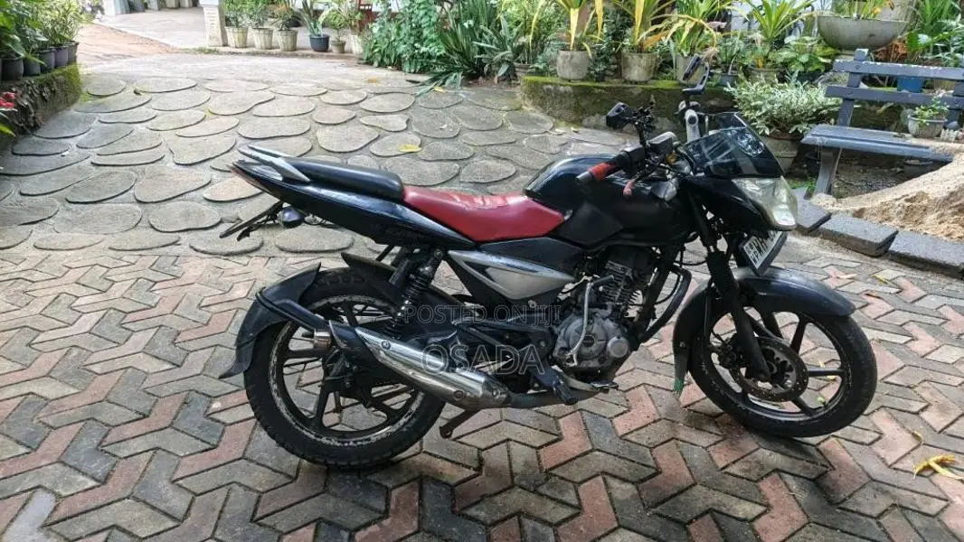 Bajaj Pulsar 135 2010 Motorbike (Used)