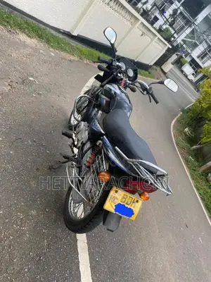Bajaj CT-100 2016 Motorbike (Used)