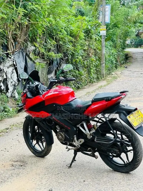 Bajaj Pulsar AS 150 2015 Motorbike (Used)