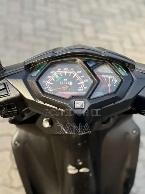 Honda Dio 2018 Motorbike (Used)