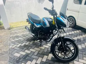 Bajaj Discover 125 2024 Motorbike (Used)