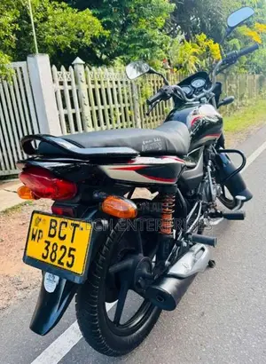 Bajaj Platina 2015 Motorbike (Used)