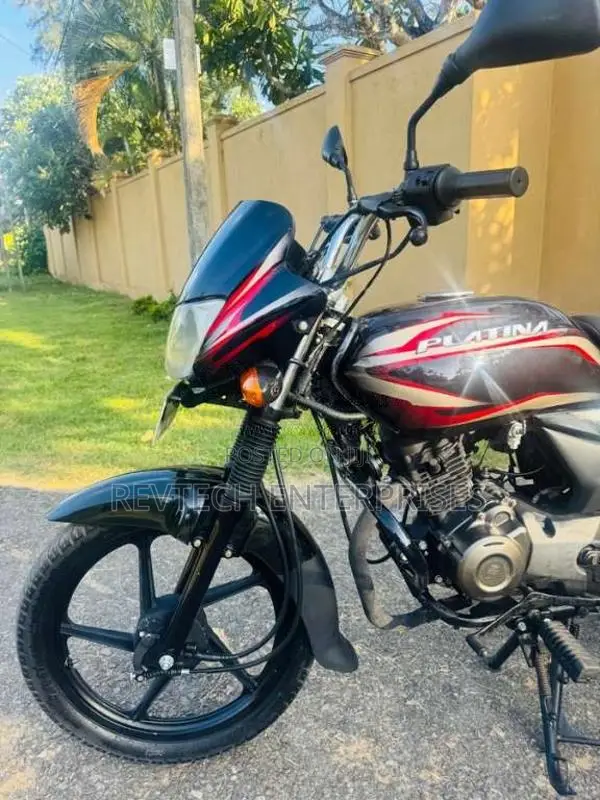 Bajaj Platina 2015 Motorbike (Used)
