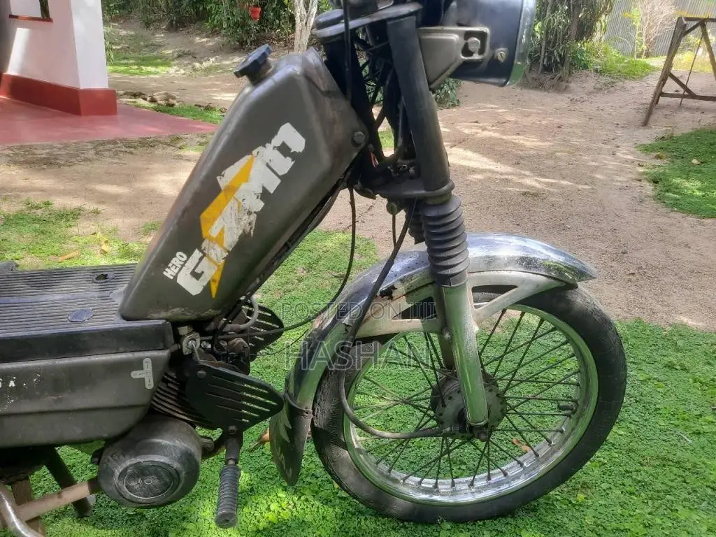 Hero-Honda Gizmo 2010 Motorbike (Used)