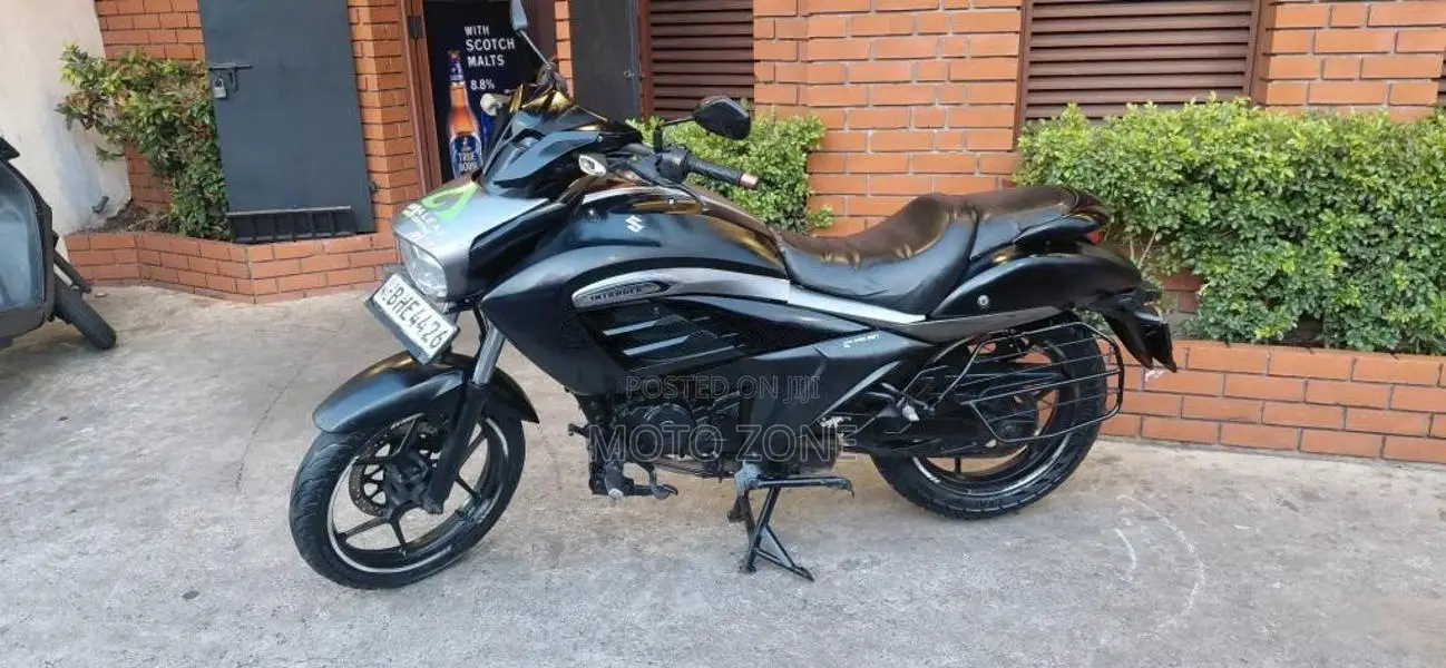 Suzuki INTRUDER 2018 Motorbike (Used)