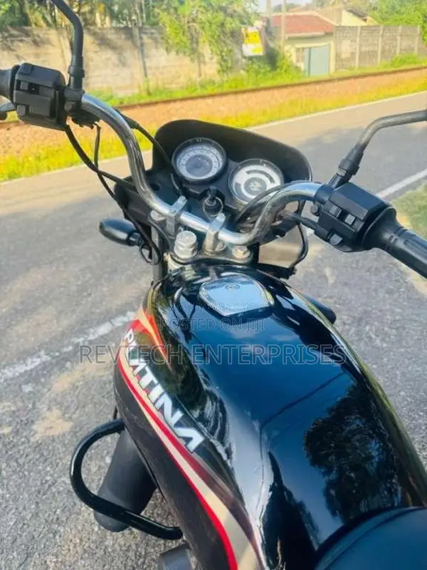 Bajaj Platina 2015 Motorbike (Used)