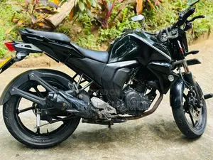 Yamaha Fz Version 2 2015 Motorbike (Used)