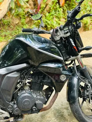 Yamaha Fz Version 2 2015 Motorbike (Used)