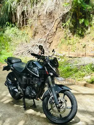 Yamaha Fz Version 2 2015 Motorbike (Used)