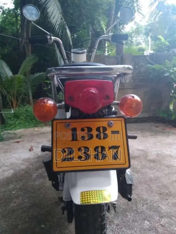 Honda Chaly 1992 Motorbike (Used)