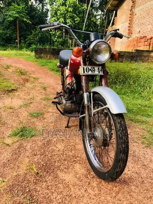 Yamaha YB 100 1980 Motorbike (Used)