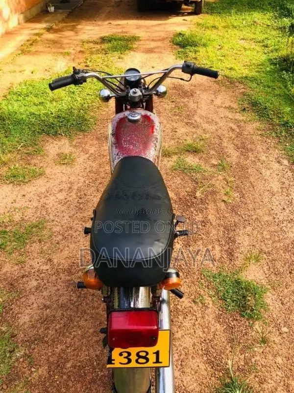 Yamaha YB 100 1980 Motorbike (Used)