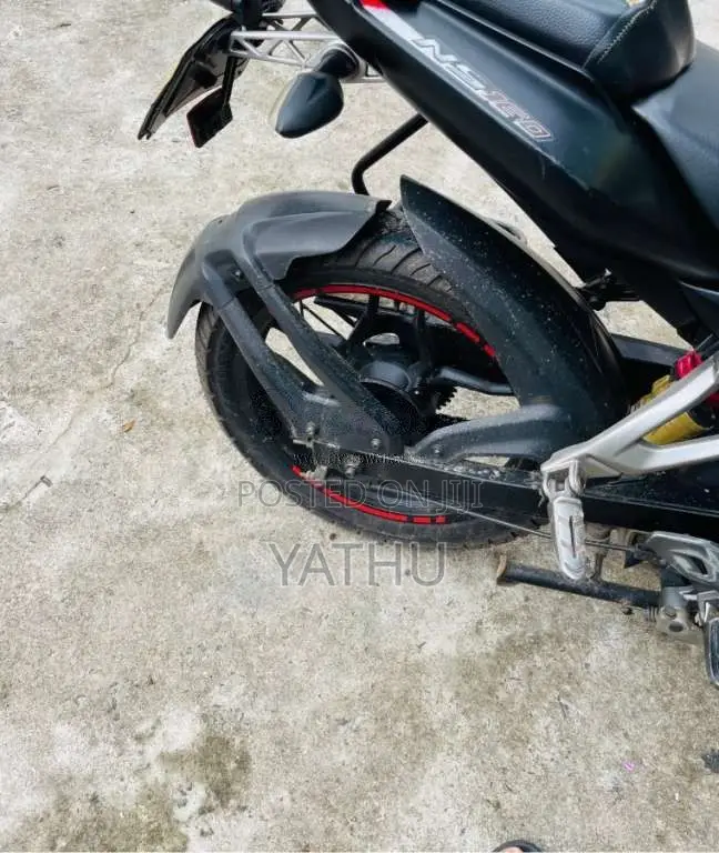 Bajaj Pulsar 2017 Motorbike (Used)