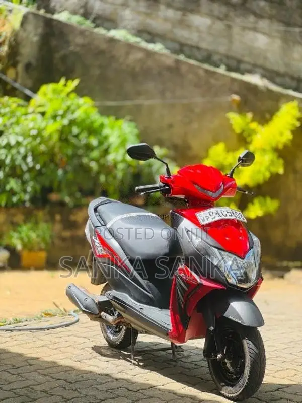 Honda Dio 2019 Motorbike (Used)