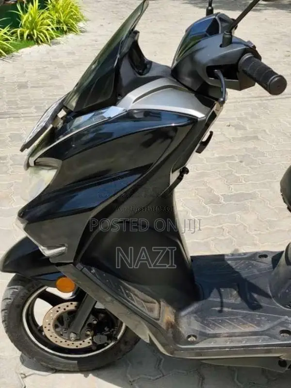 Suzuki BURGMAN 2020 Motorbike (Used)