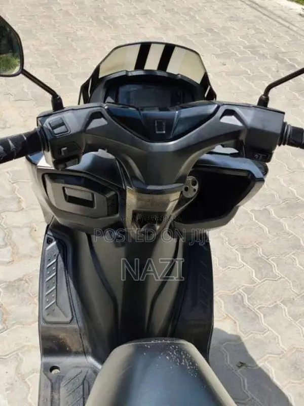 Suzuki BURGMAN 2020 Motorbike (Used)