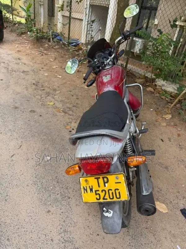 Hero-Honda Splendor 2008 Motorbike (Used)