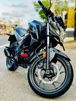 Honda CB Hornet 2016 Motorbike (Used)