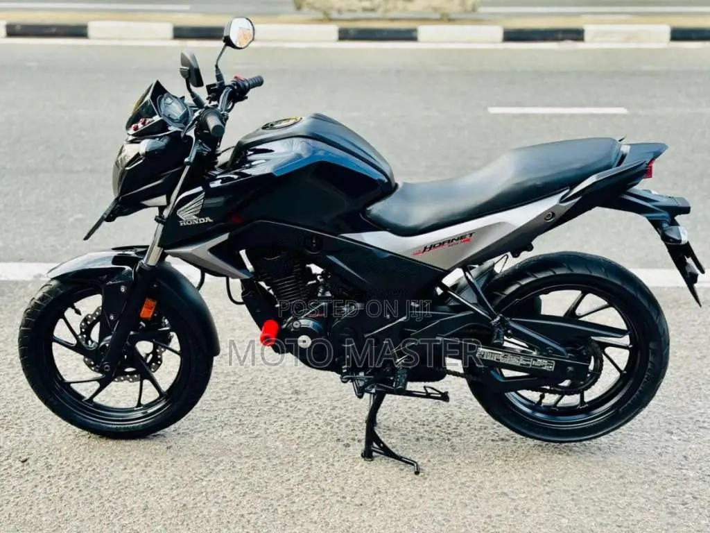 Honda CB Hornet 2016 Motorbike (Used)