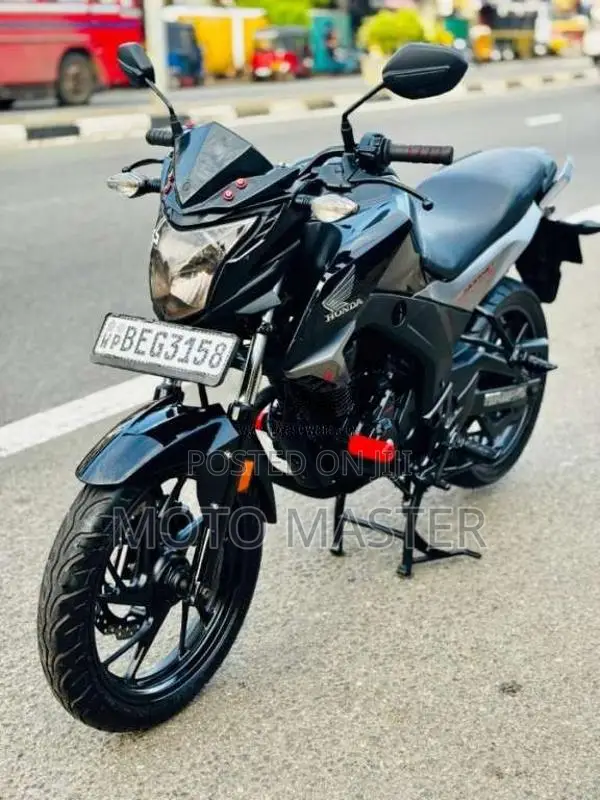 Honda CB Hornet 2016 Motorbike (Used)
