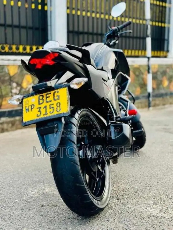 Honda CB Hornet 2016 Motorbike (Used)