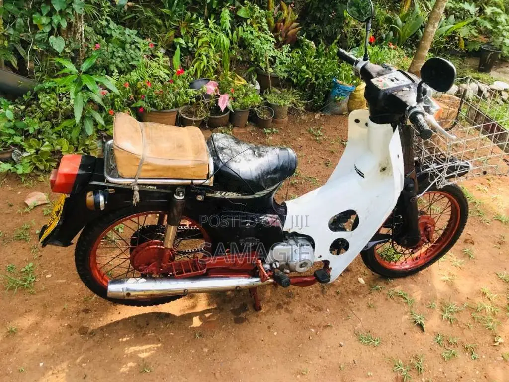 Honda Jalin 2004 Motorbike (Used)