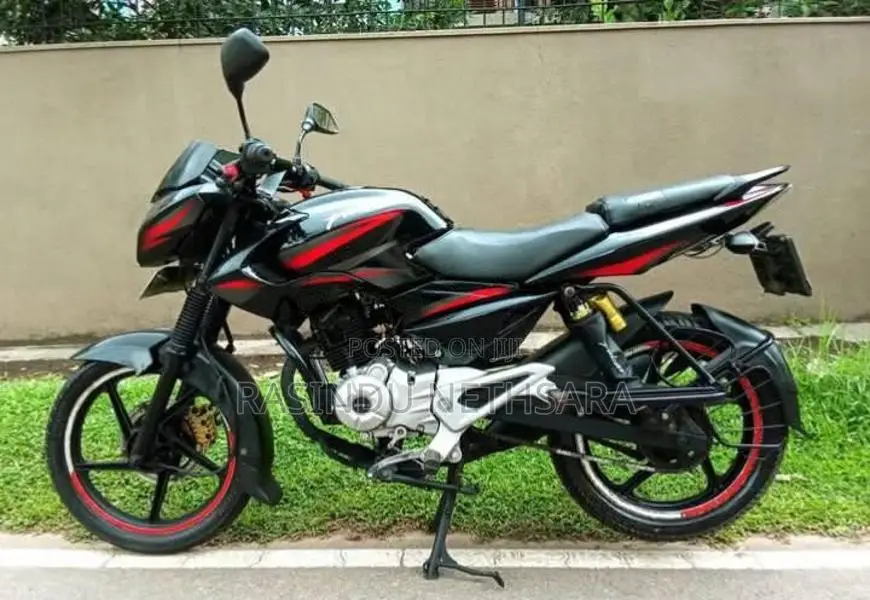 Bajaj Pulsar 2010 Motorbike (Used)