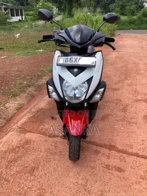 Yamaha ZR 2018 Motorbike (Used)