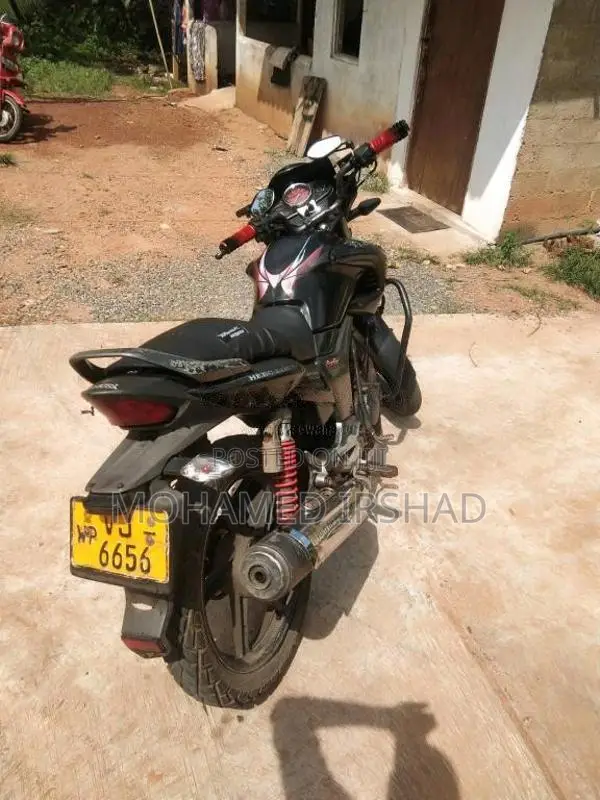 Hero-Honda Hunk 2009 Motorbike (Used)